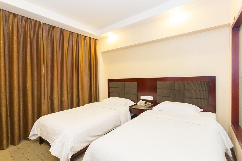 Kaiserdom Zhongshan Road Hotell Changsha Rum bild